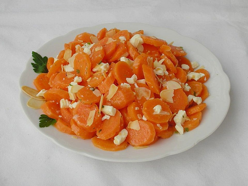 Karotten - Schafskäse - Salat von TaPaMa | Chefkoch