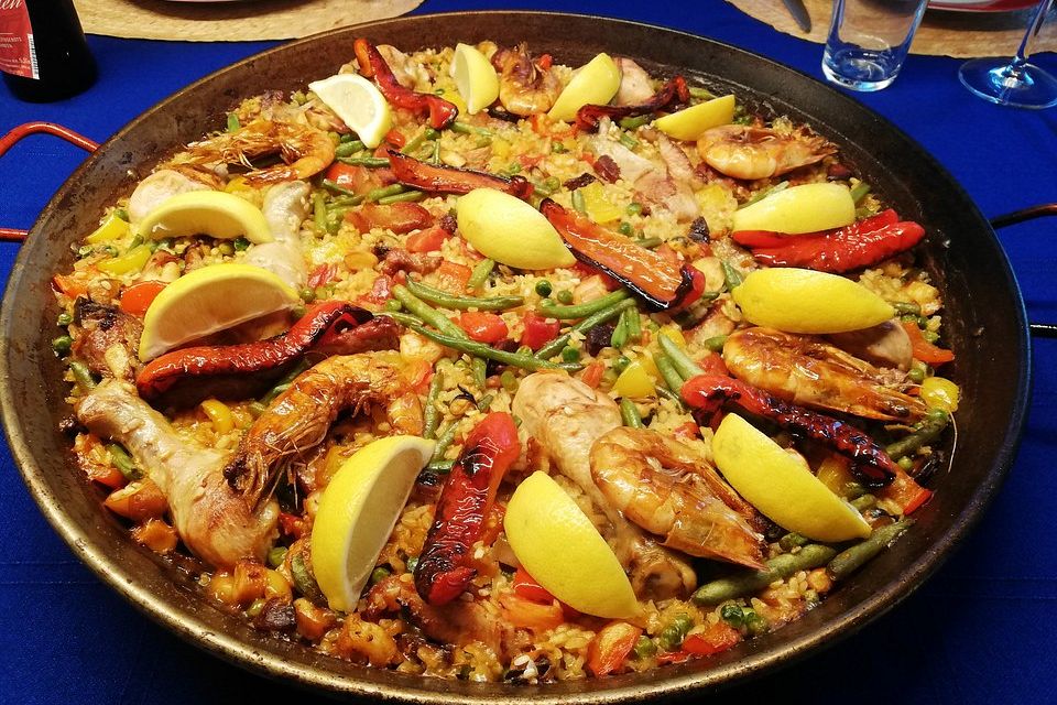 Paella nach Art von Valencia