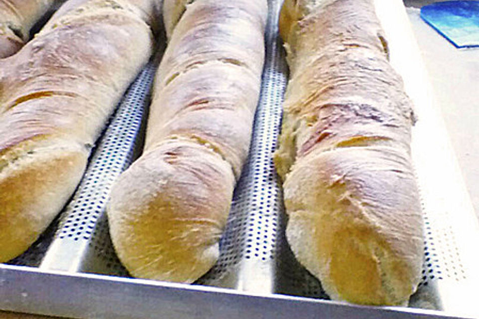 Baguette mit Poolish und kalter Führung