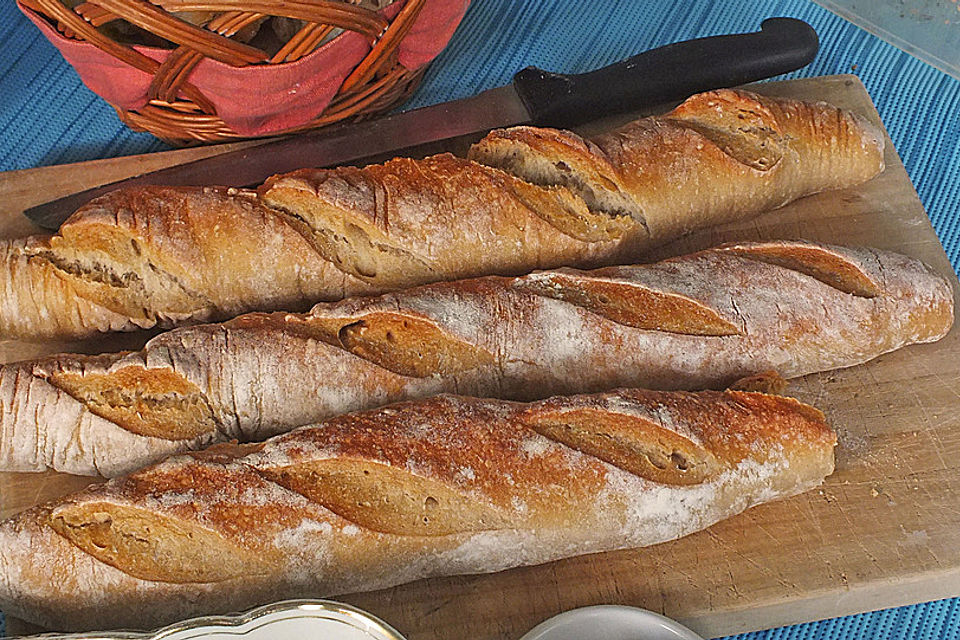 Baguette mit Poolish und kalter Führung