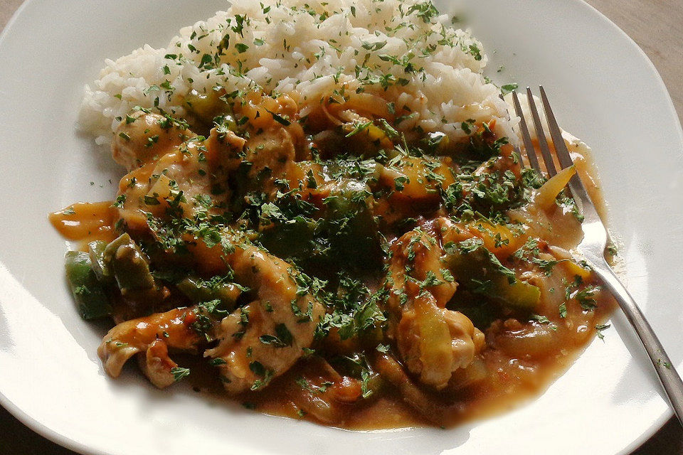 Hähnchenpfanne mit Paprika in Weißwein - Honigsauce