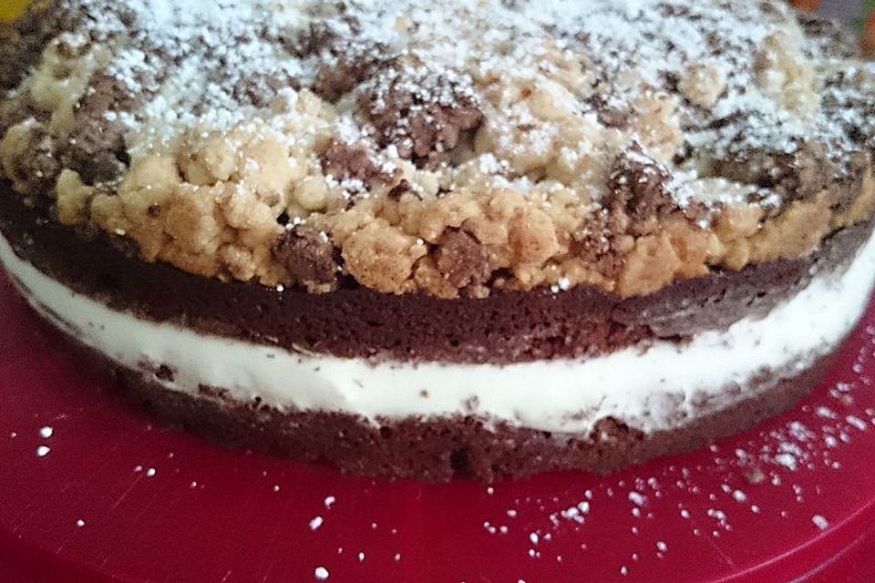 Sündiger Schokostreuselkuchen mit Quarkcreme