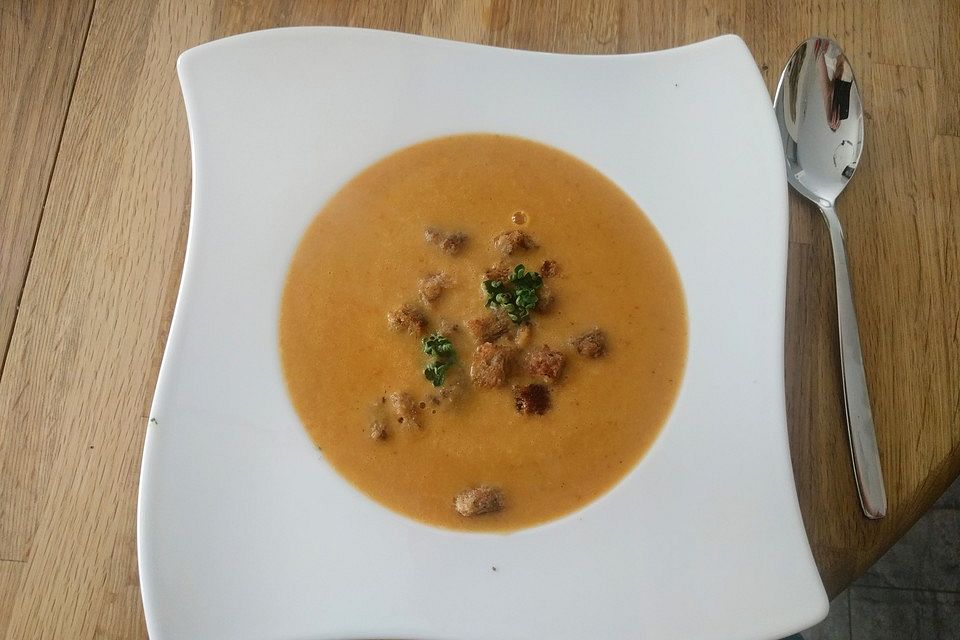 Mallorquinische Knoblauchsuppe