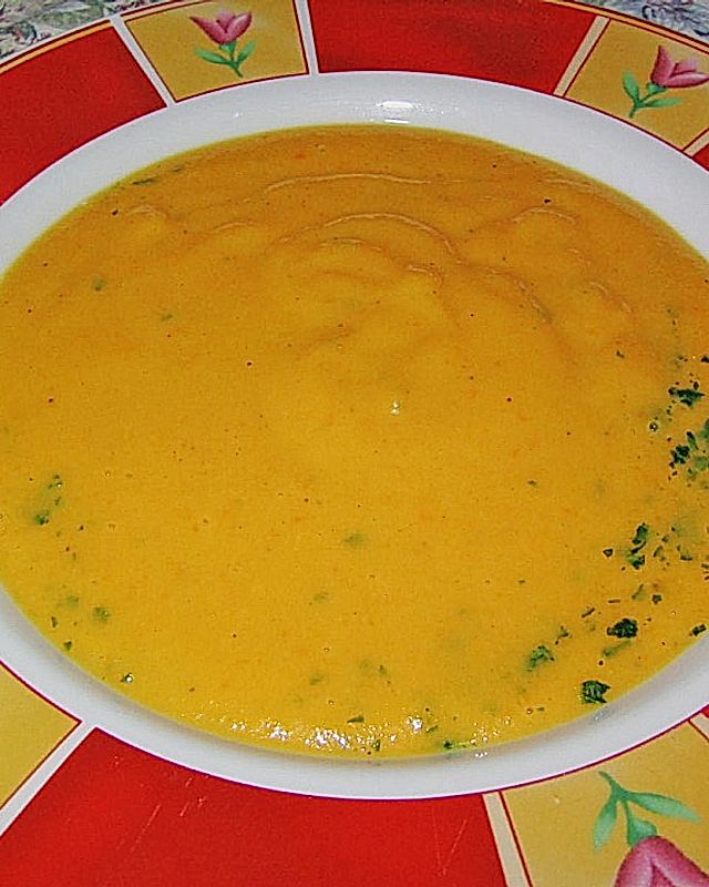 Karotten - Lindenblüten - Suppe