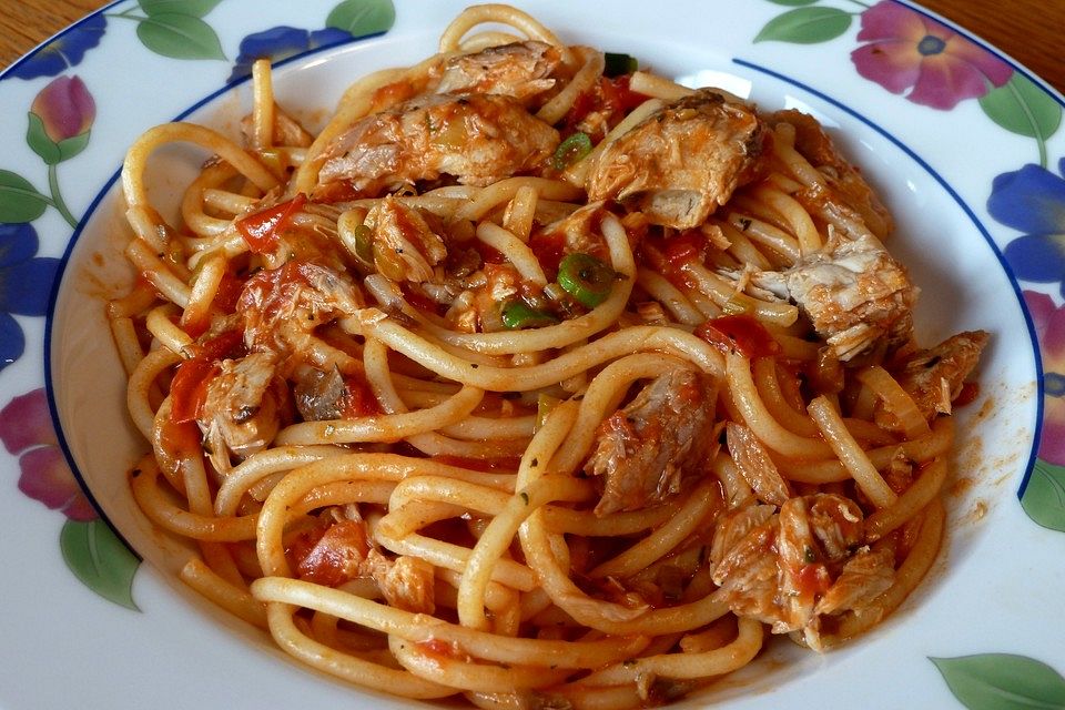 Spaghetti mit Sardinen