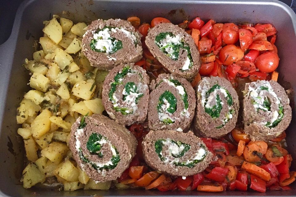 Hackbraten-Roulade mit Spinat