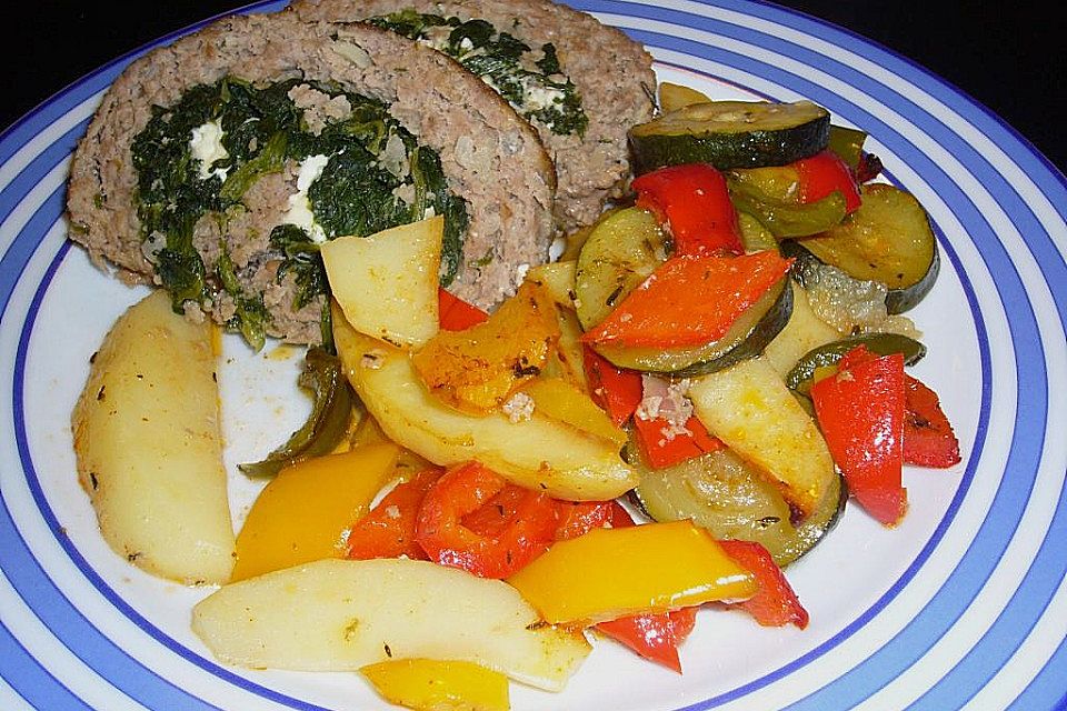 Hackbraten-Roulade mit Spinat