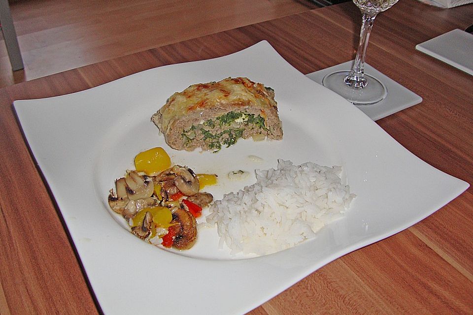 Hackbraten-Roulade mit Spinat