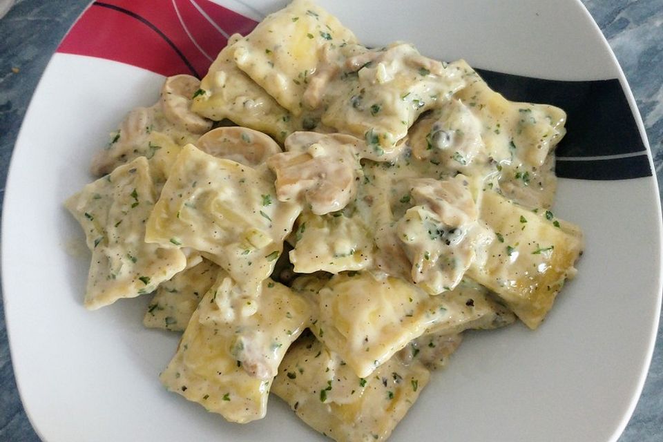 Maultaschen in Pfeffersoße