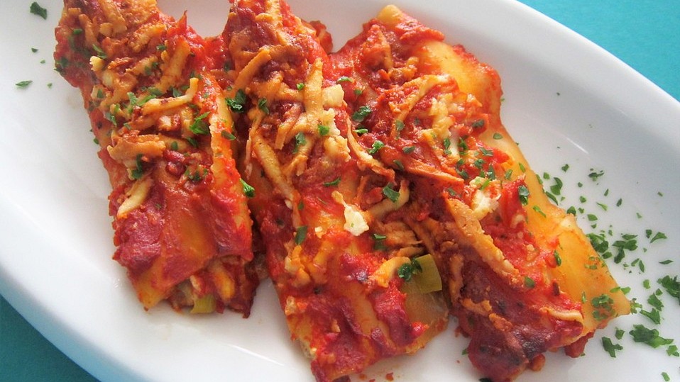 Cannelloni mit cremiger Gemüse-Käse-Füllung von CookingJulie