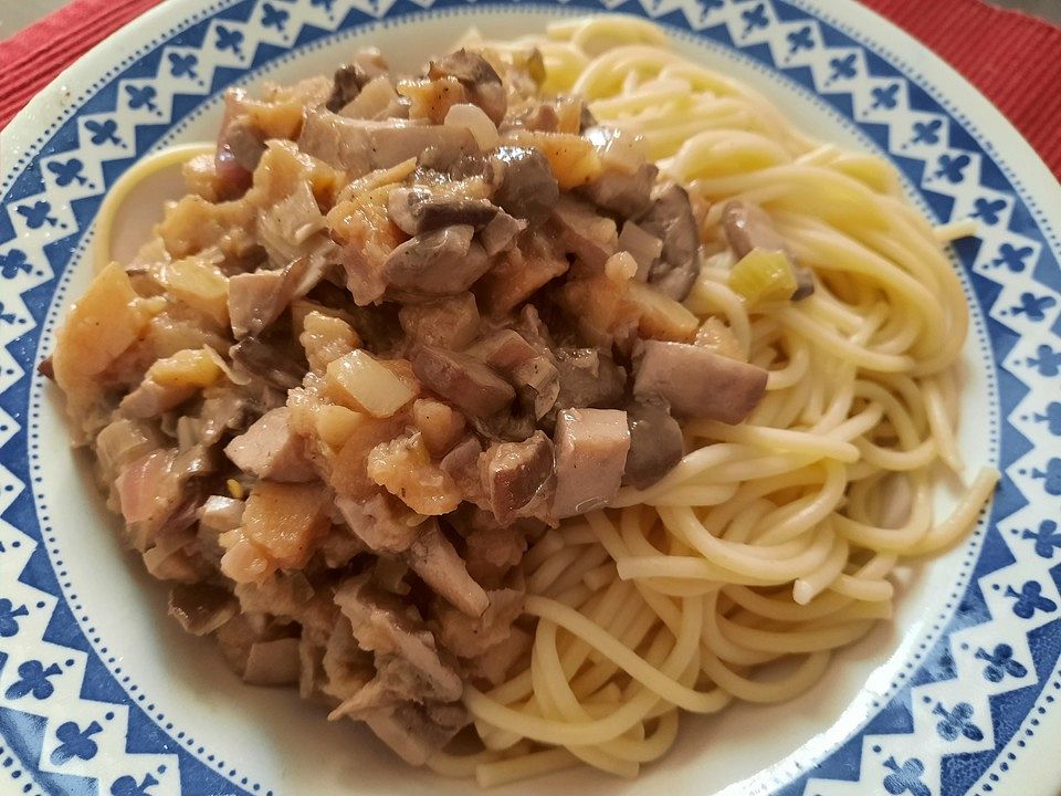 Pasta mit Quitten - Sauce von Sonja| Chefkoch