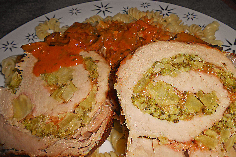 Schweinebraten mit Feta - Brokkoli - Füllung