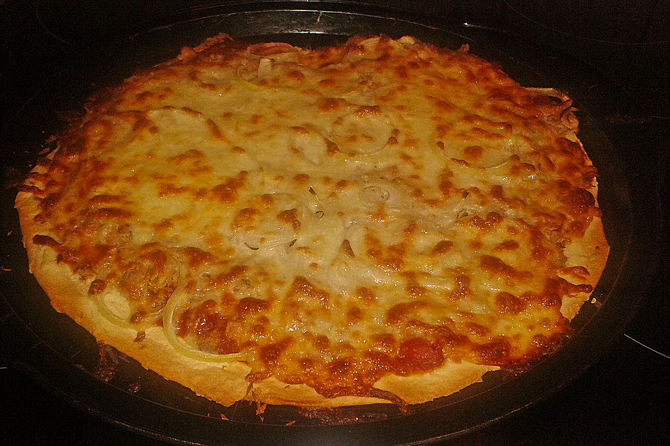 Thunfisch - Pizza