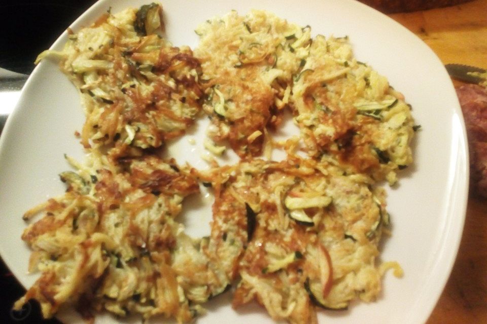 Apfel - Zucchini - Puffer