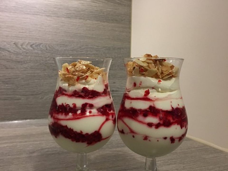 Schnelles Himbeer Dessert von camouflage165 | Chefkoch