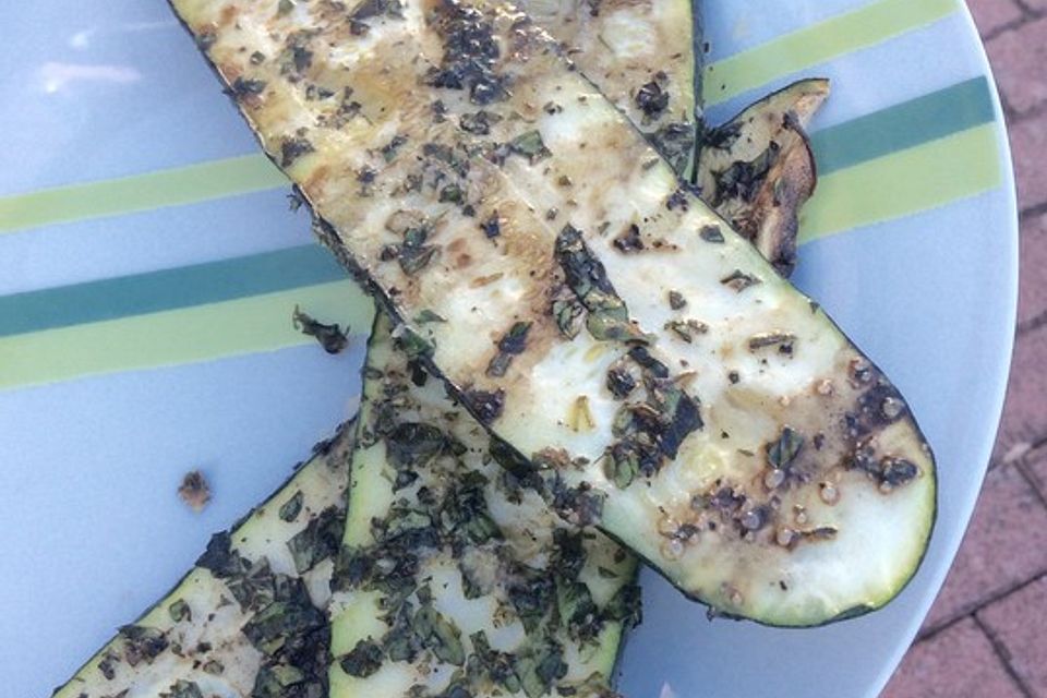 Gegrillte Zucchini