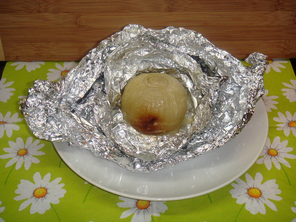 Gebratene / gebackene Zwiebel von techrecotz| Chefkoch