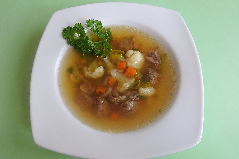 Rindfleischsuppe