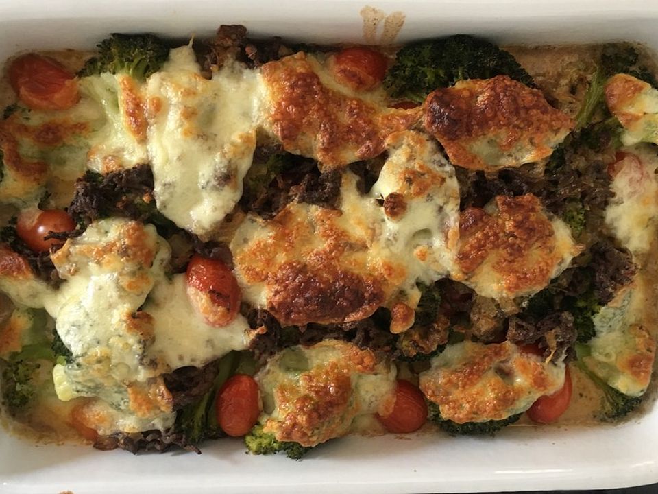 Gnocchi - Auflauf mit Brokkoli und Hackfleisch von groelemp | Chefkoch
