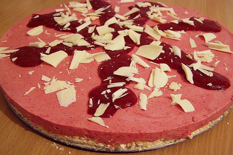 Himbeer - Baiser Torte