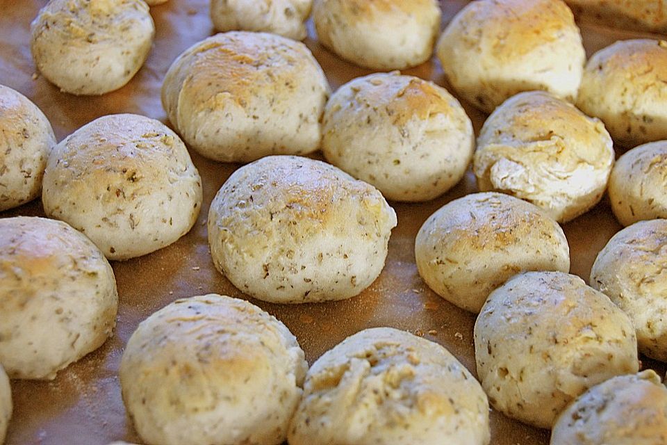 Mittelalterliche Kräuterbrötchen