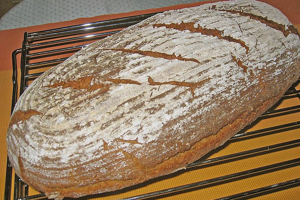 Altbärlis Roggenmischbrot