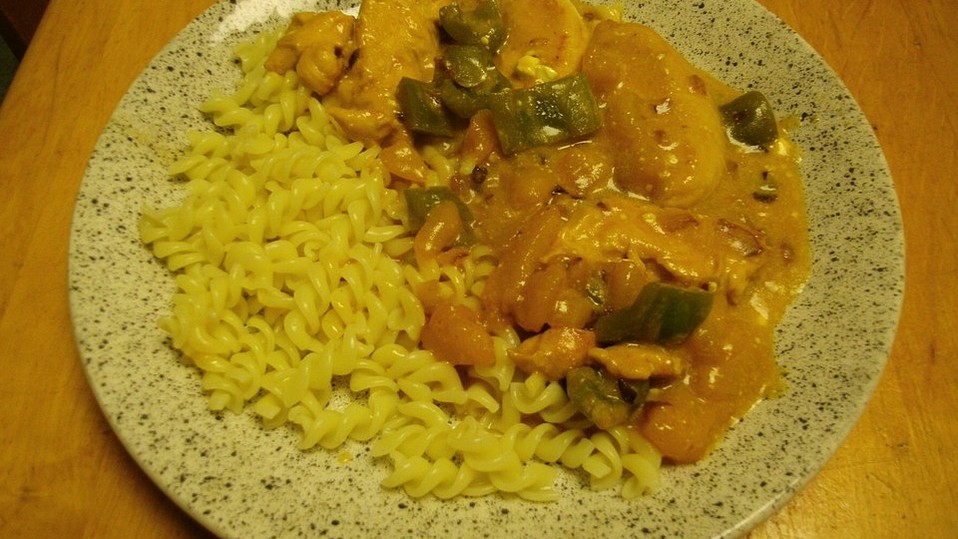 Aprikosenhuhn von Bienexyz62 Aprikosenhuhn von Bienexyz62