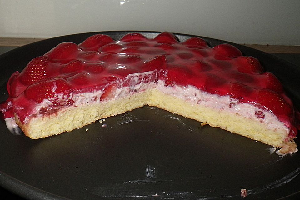 Erdbeerkuchen mit Crème fraiche