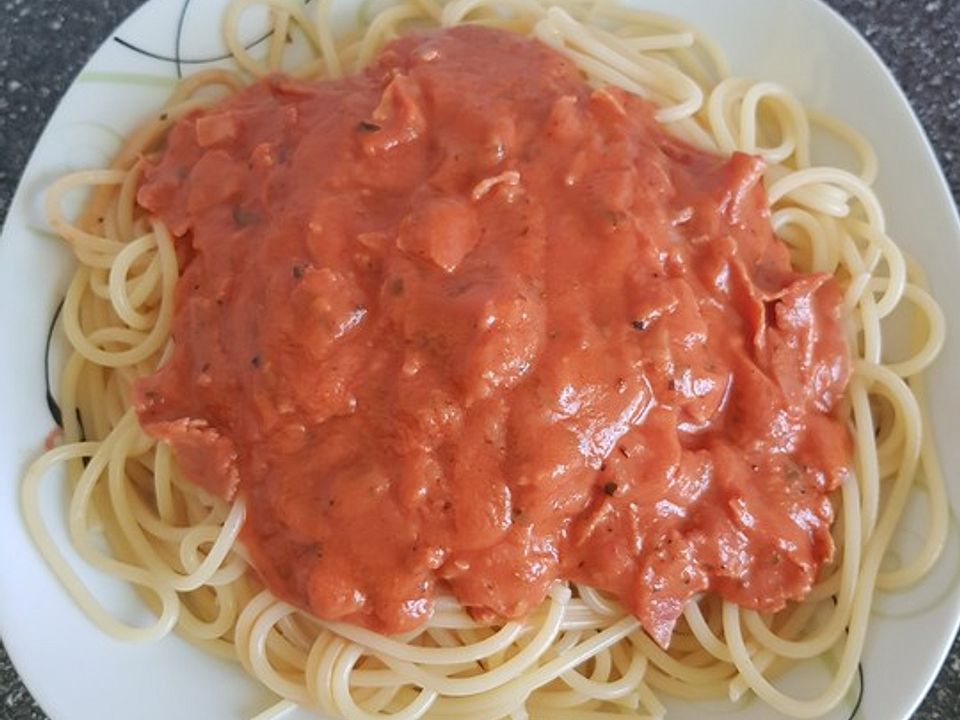 Spaghetti mit Tomaten - Rahm - Soße von poeSIE_der_Sinne| Chefkoch