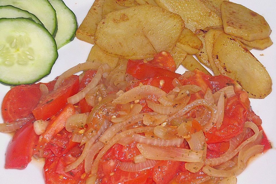 Illes schnelle und schmackhafte Tomaten - Zwiebel - Kartoffel - Gemüse - Beilage