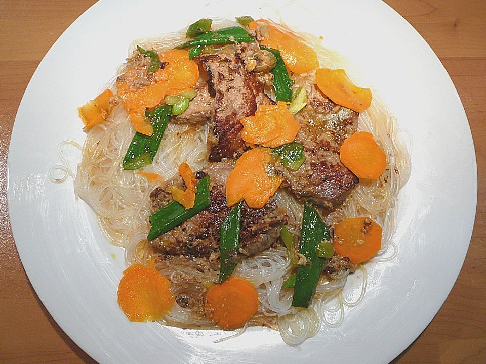 Rinderfilet auf Glasnudeln von plumbum| Chefkoch