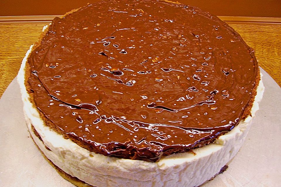 Orangen - Sahnecreme - Torte (Triple Orange)