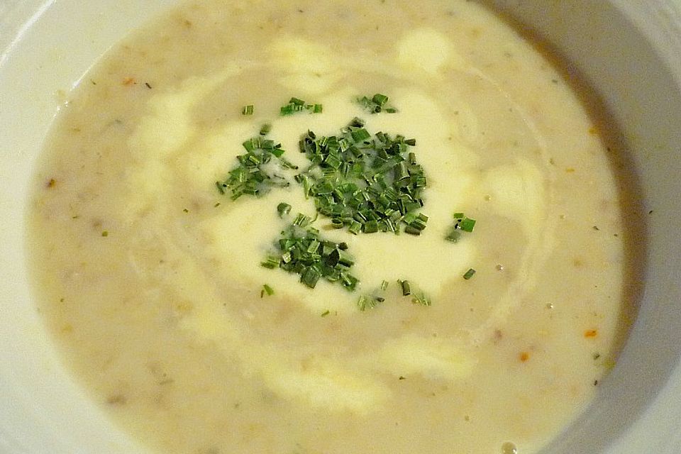 Geröstete Haferflockensuppe