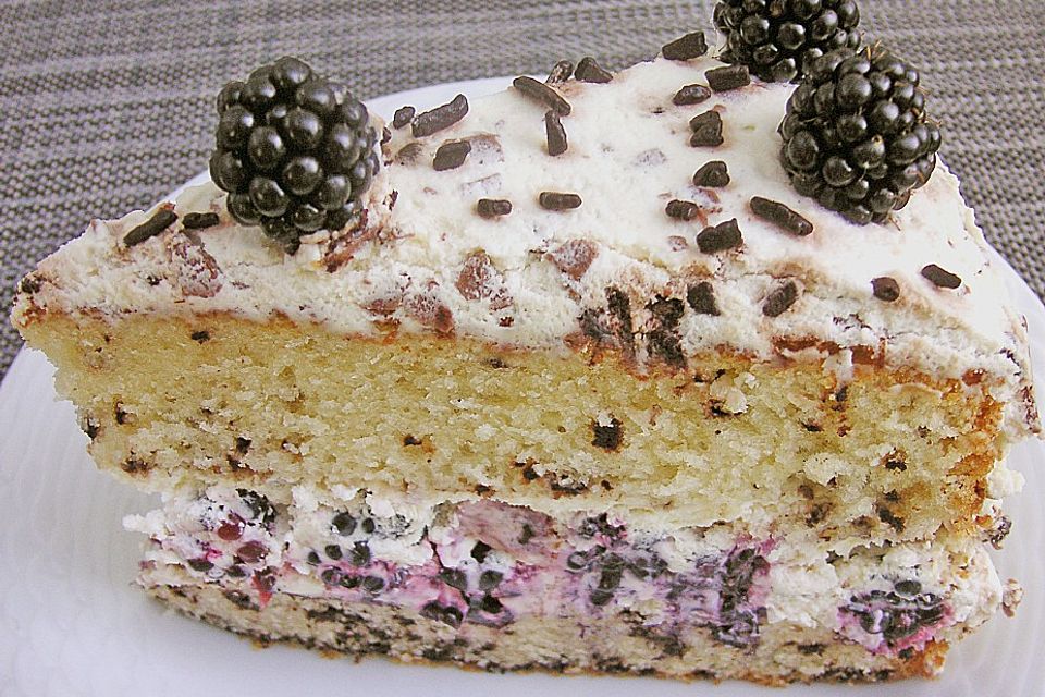 Brombeer - Stracciatella - Torte