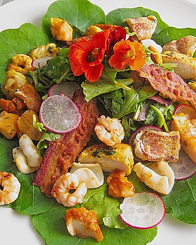 Salade van het huis - belgischer Salat mit Meeresfrüchten