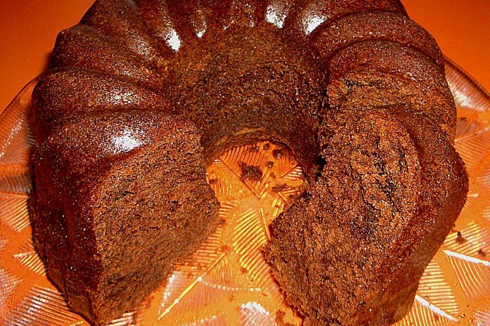 Rotweingugelhupf Rotweingugelhupf