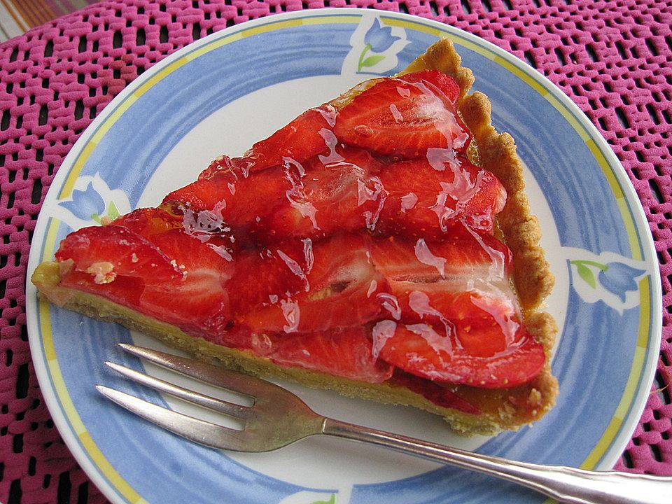 Erdbeertorte mit weißer Schokolade von black_mamba84| Chefkoch