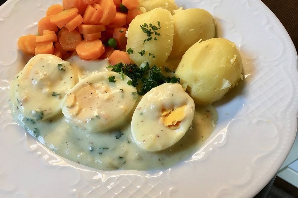 Eier in Senfsauce