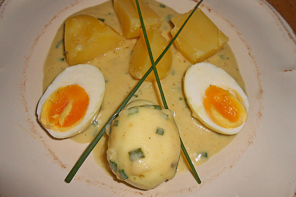 Eier in Senfsauce