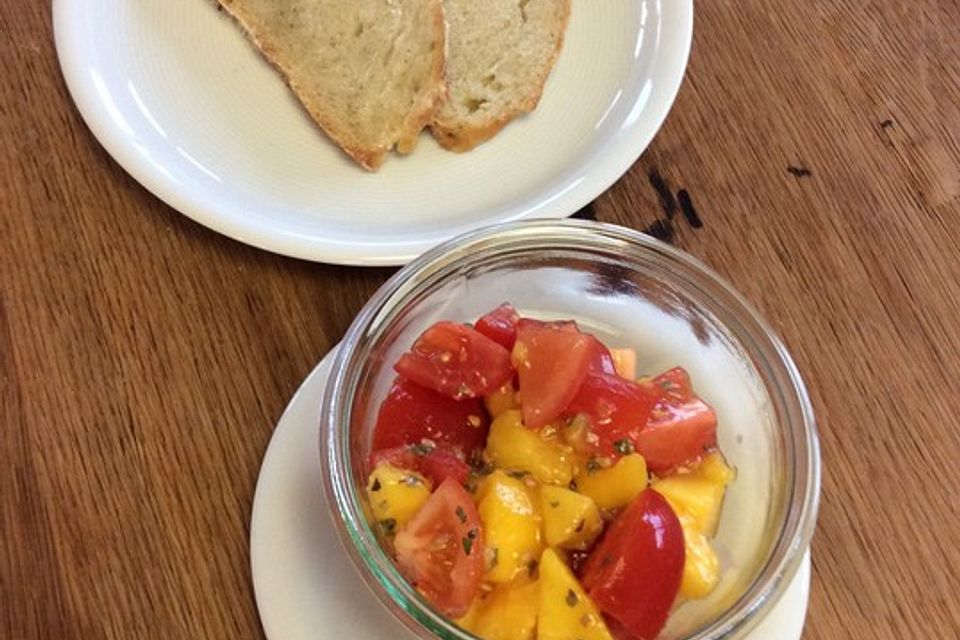 Mango-Tomatensalat