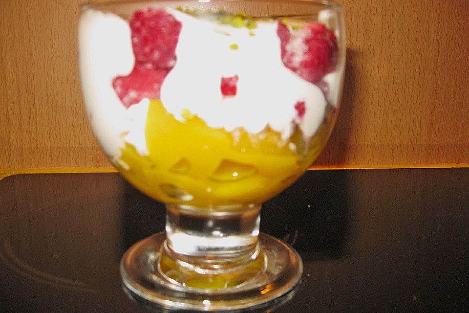 Himbeer - Pfirsich - Dessert