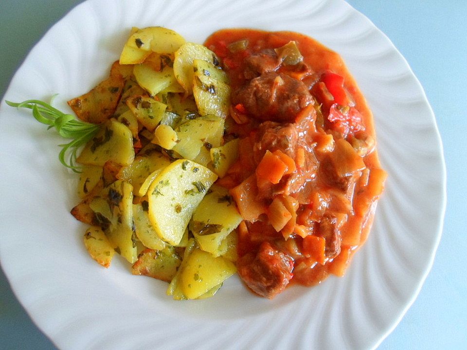 Ungarisches Gulasch mit Kartoffeln von Käskopp| Chefkoch