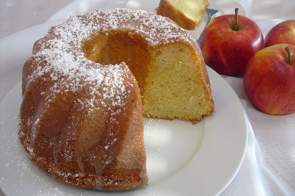 Apfel - Eierlikör Kuchen