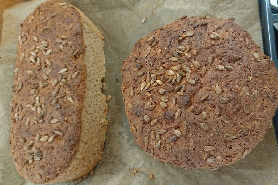 Dinkel - Hirse - Vollkornbrot