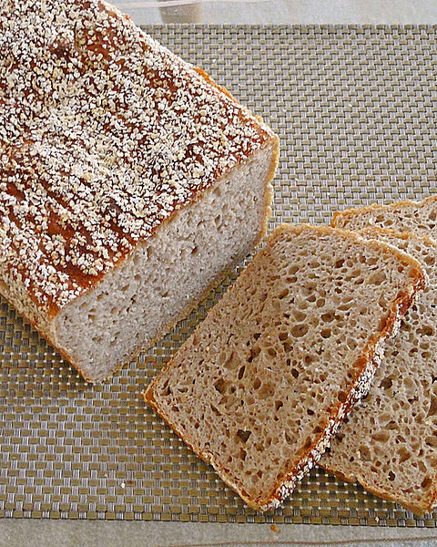 Amaranth-Hirse-Dinkel-Brot von Backmouse Amaranth-Hirse-Dinkel-Brot von Backmouse