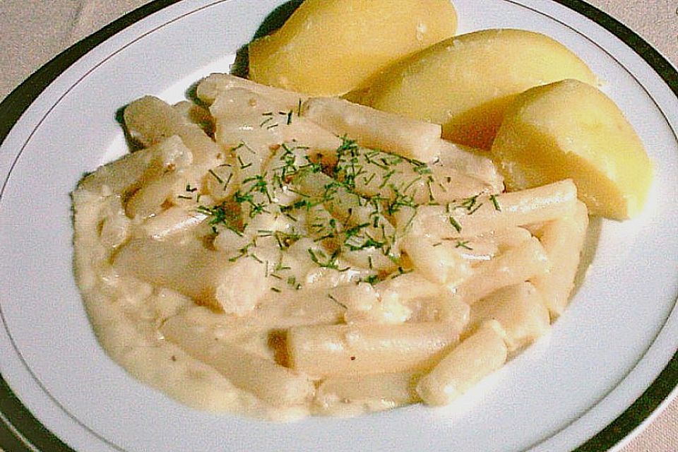 Schwarzwurzeln in Weinsauce