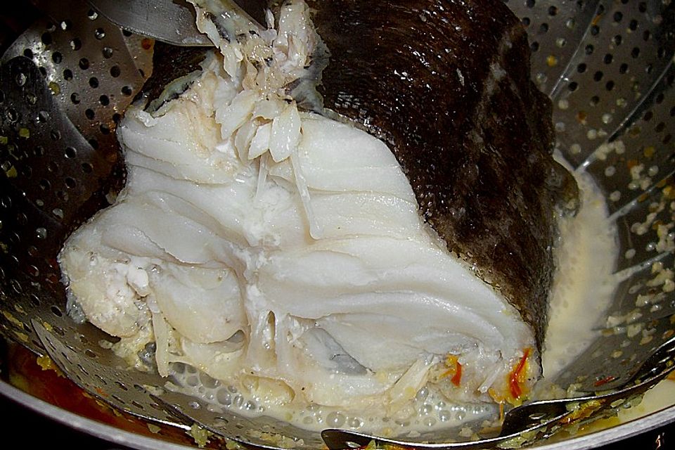 Skrei in Riesling-Sahne-Sauce auf wildem Basmatireis