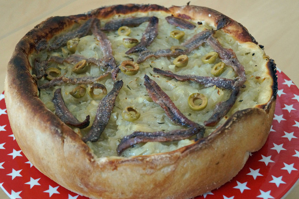 Sardellen - Zwiebel - Kuchen Sardellen - Zwiebel - Kuchen