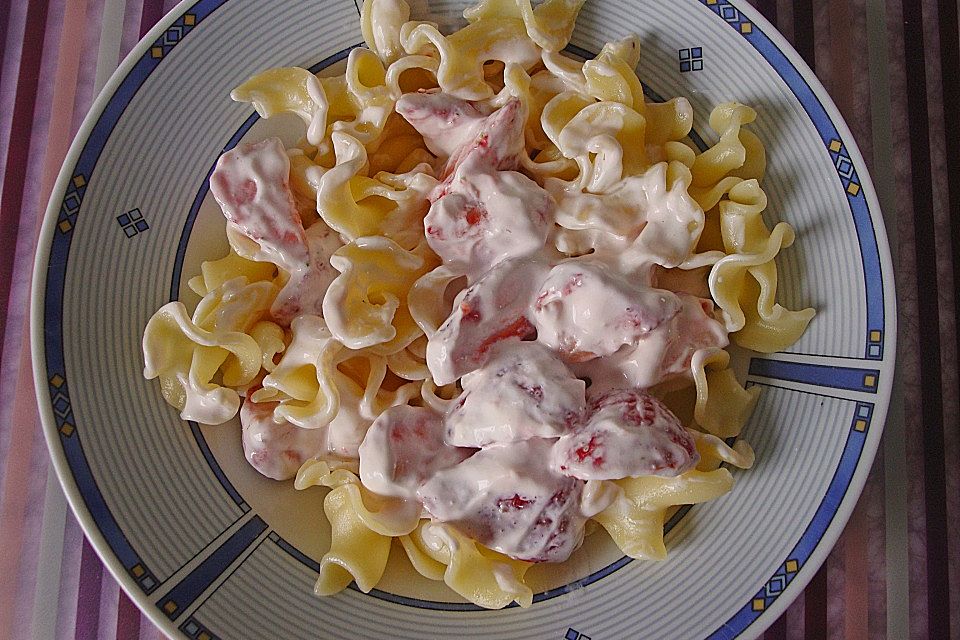 Erdbeernudeln Erdbeernudeln