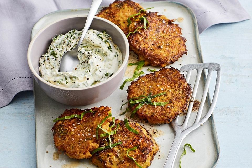 Frühlings-Rösti mit Bärlauch-Dip Frühlings-Rösti mit Bärlauch-Dip